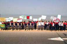 Protesta contra la contaminación del mar en Lima