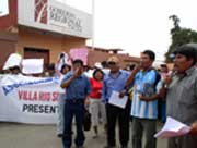 Protesta de pobladores de asociaciones de vivienda en Tacna