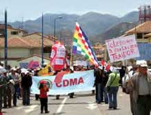Manifestación en Cusco contra la entrega del gas de Camisea al empresas internacionales