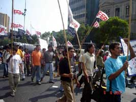 Marcha de estudiantes en Lima