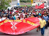Marcha de protesta de comerciantes en Cusco