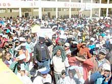 Toma de colegio en Ayacucho