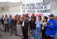 Paro de trabajadores portuarios en Trujillo 