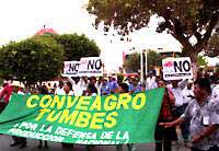 Demonstration gegen das Freihandelsabkommen mit den USA am 22.9.2005