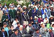 Proteste von Bauern gegen das Bergbauunternehmen Majaz