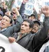 Protest von Bauarbeitern in Lima