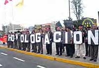 Demonstration von Universitätsdozenten in Chimbote