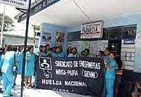 Proteste der Krankenpflegerinnen in Piura