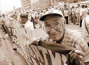 Demonstration von Pensionären in Lima