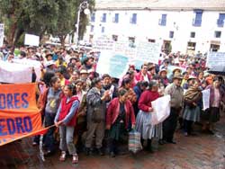 Proteste der Händler des Marktes San Pedro in Cusco