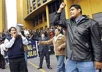 Warnstreik der Justizangestellten in Lima