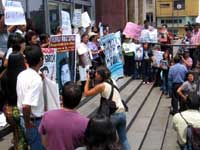 Kundgebung vor der Staatsanwaltschaft in Lima