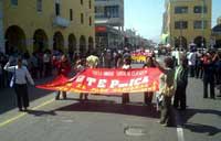 Protestierende Lehrer in Ica