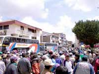 Demonstration der Busfahrer in Juliaca